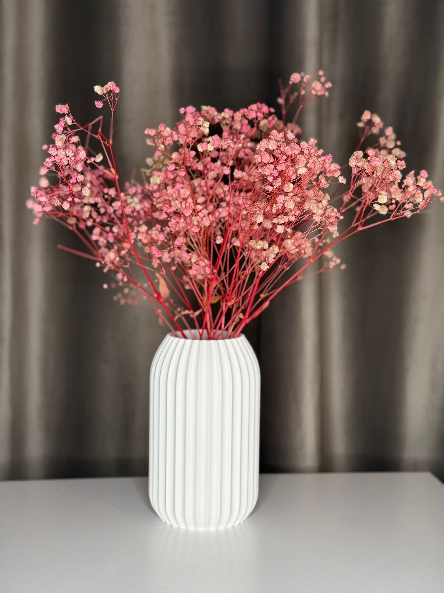 Lusso Fluted Vase – Minimalist Tall Modern Vase for Elegant Décor
